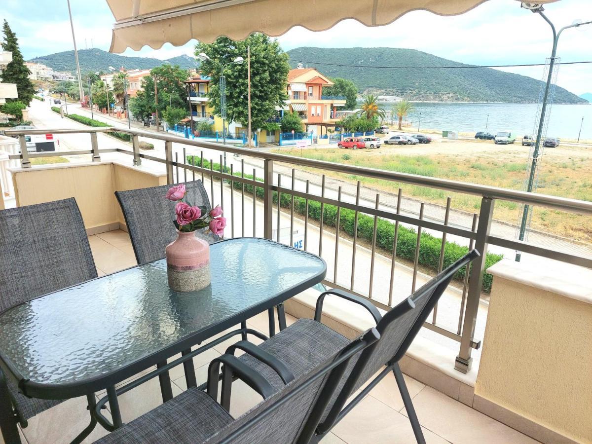 Myrsini'S Sea View Apartment Néa Péramos Bagian luar foto